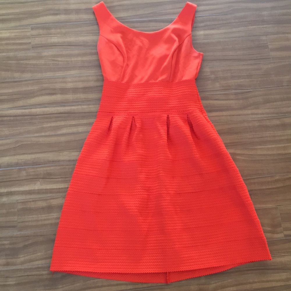 Orange New York and company dress rubber stretch